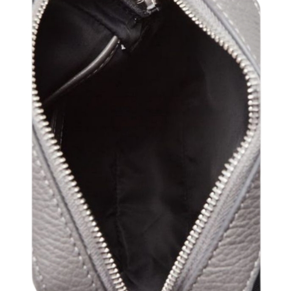 🩶BURBERRY GRAY EMBOSSED LEATHER THORNTON CROSSBODY BAG - Picture 2 of 10